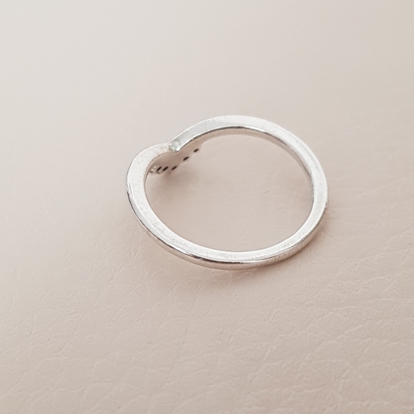 Pandora tiara wishbone ring - Picture 4 of 6